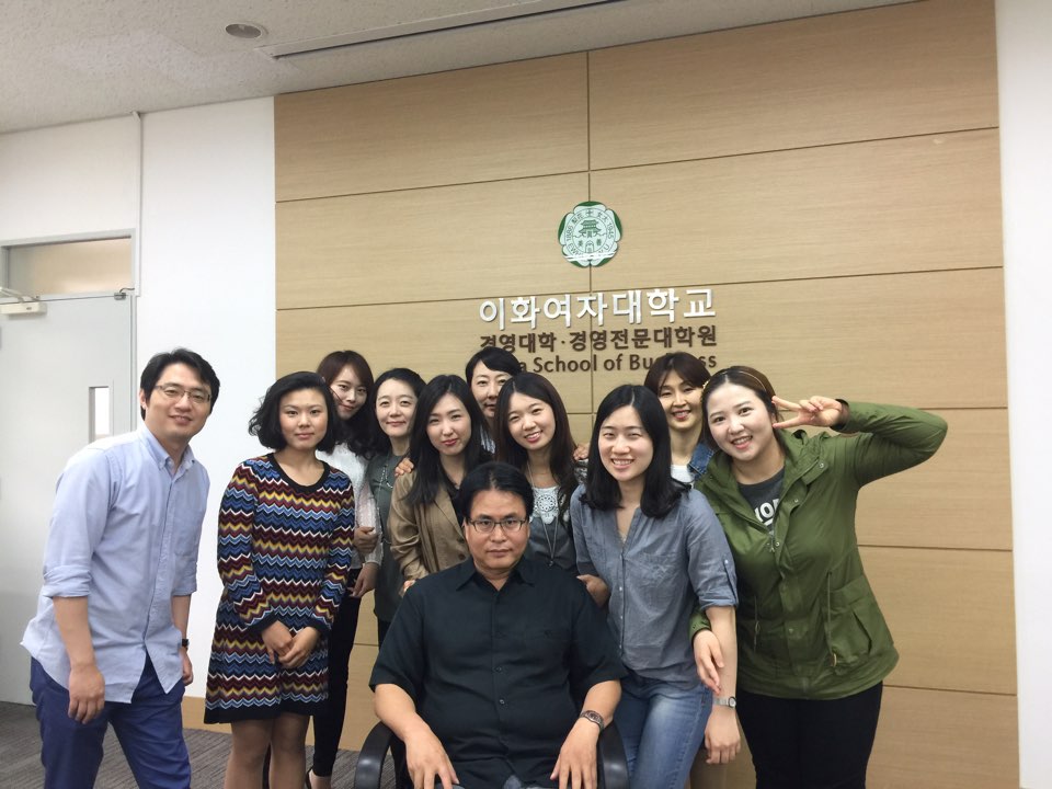 랩 식구들