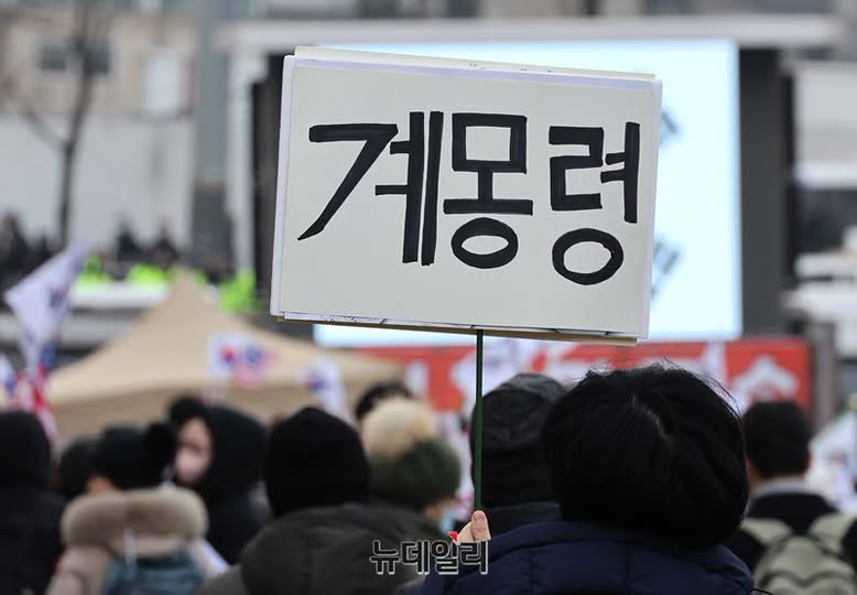 교육으로 문제를 해결하겠다는 발상의 무모함